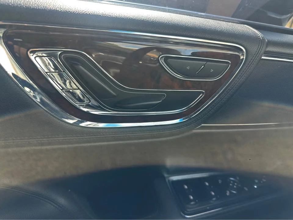 2017 Lincoln Continental 10th Gen - Image 14 of 20