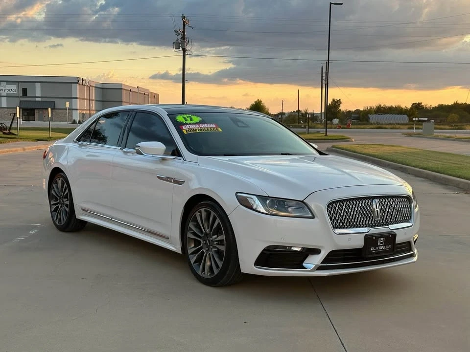 2017 Lincoln Continental 10th Gen - Image 7 of 16