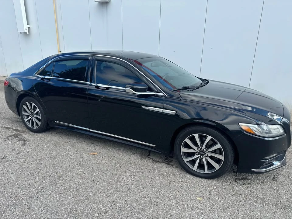 2017 Lincoln Continental 10th Gen - Image 3 of 20