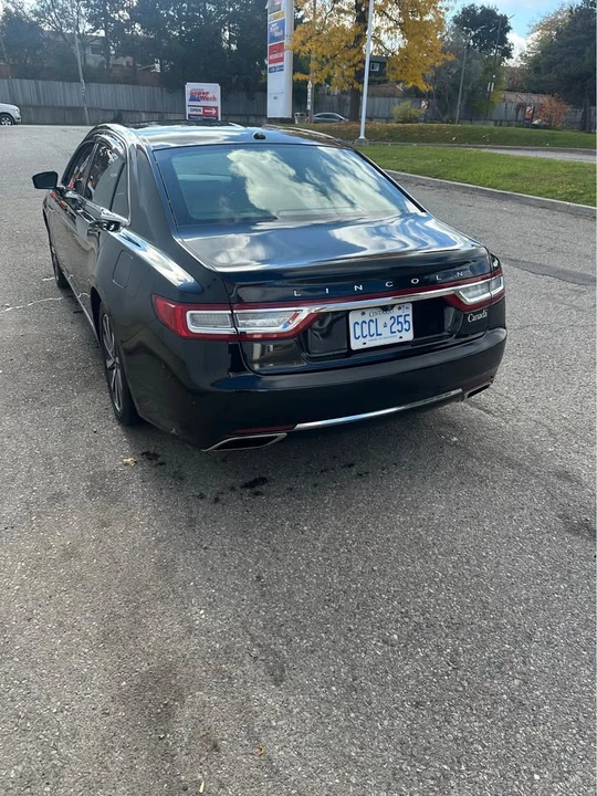 2017 Lincoln Continental 10th Gen - Image 2 of 20