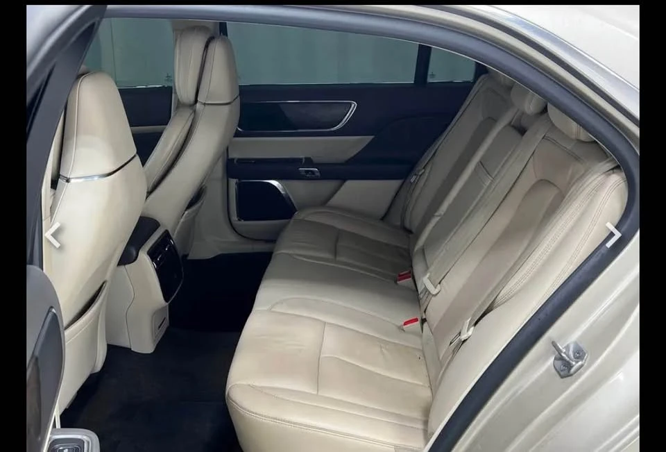 2017 Lincoln Continental 10th Gen - Image 10 of 10