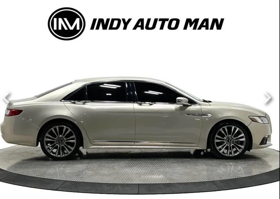 2017 Lincoln Continental 10th Gen - Image 2 of 10