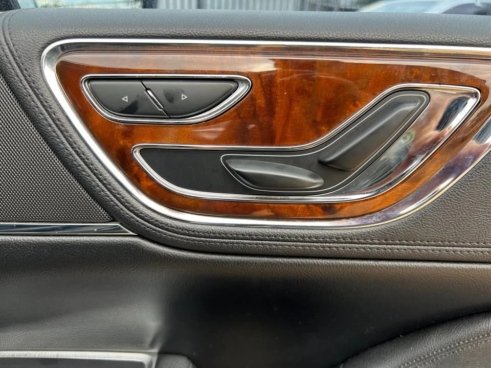 2017 Lincoln Continental 10th Gen - Image 20 of 20