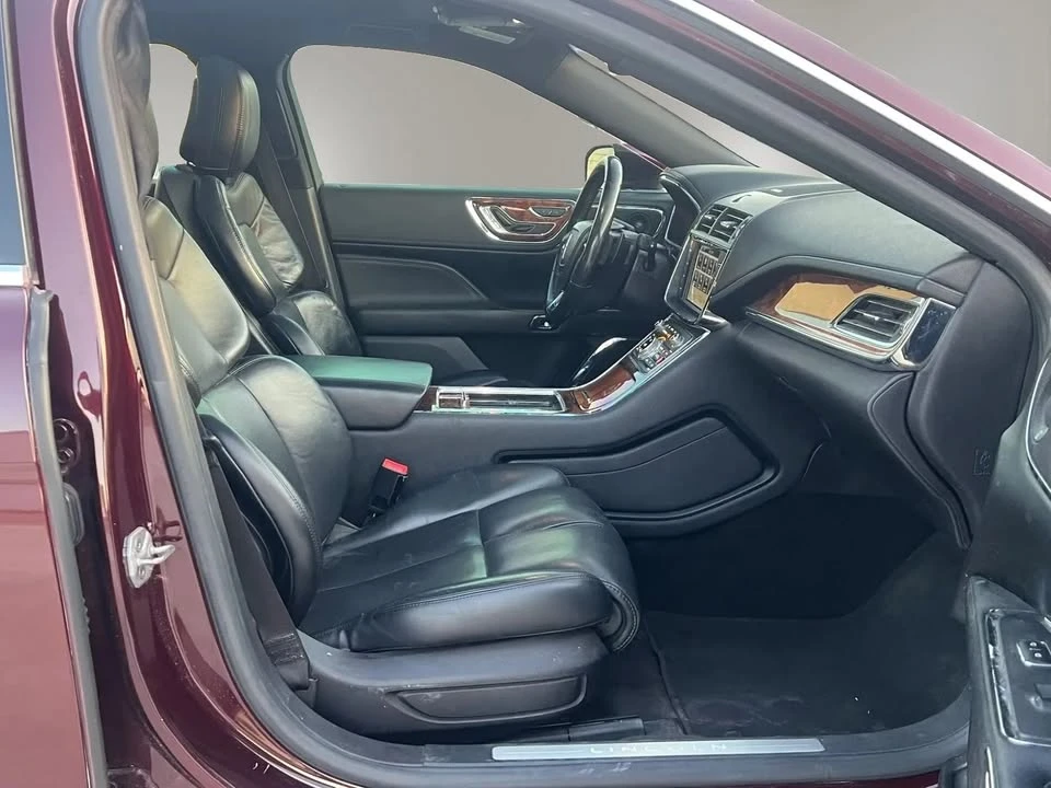 2017 Lincoln Continental 10th Gen - Image 20 of 20