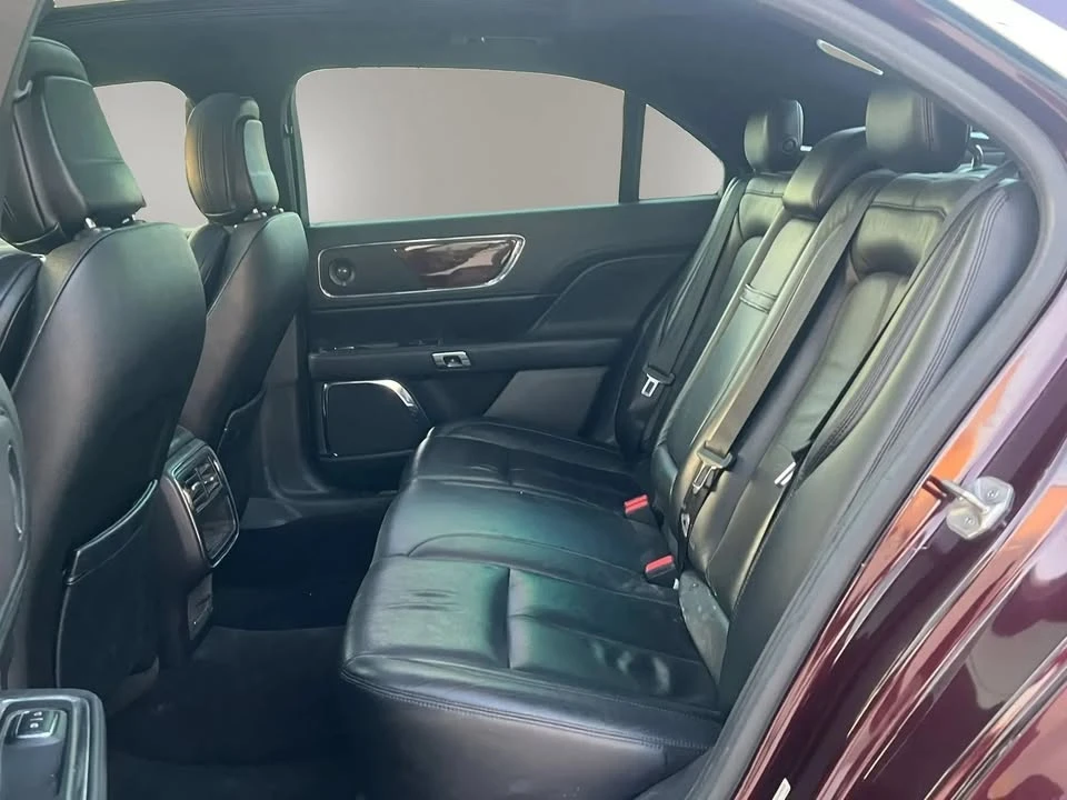 2017 Lincoln Continental 10th Gen - Image 16 of 20