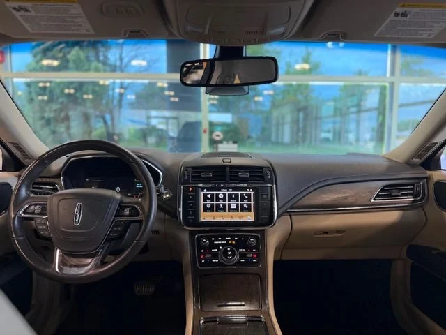 2017 Lincoln Continental 10th Gen - Image 12 of 19