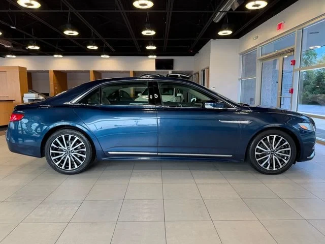 2017 Lincoln Continental 10th Gen - Image 6 of 19