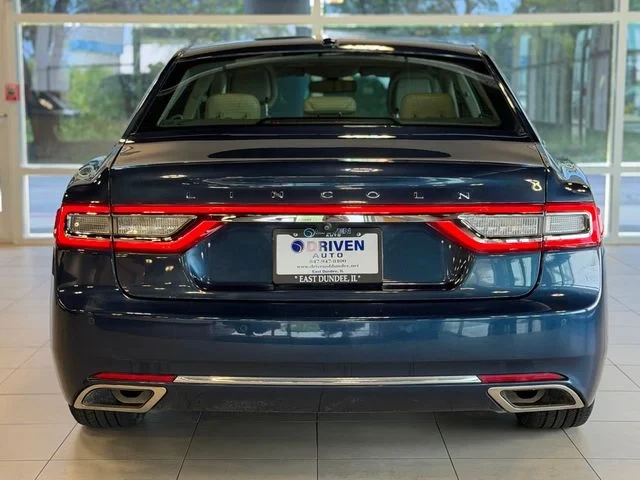 2017 Lincoln Continental 10th Gen - Image 5 of 19