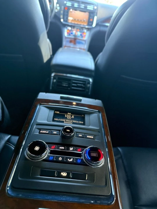 2017 Lincoln Continental 10th Gen - Image 15 of 18