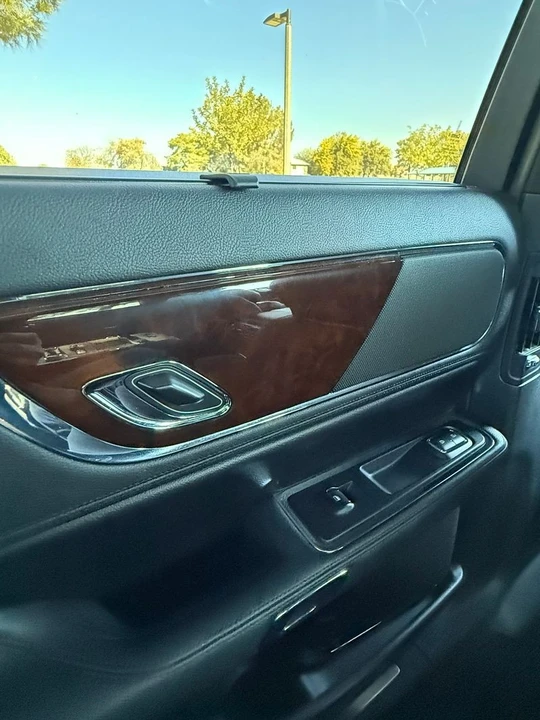 2017 Lincoln Continental 10th Gen - Image 17 of 18