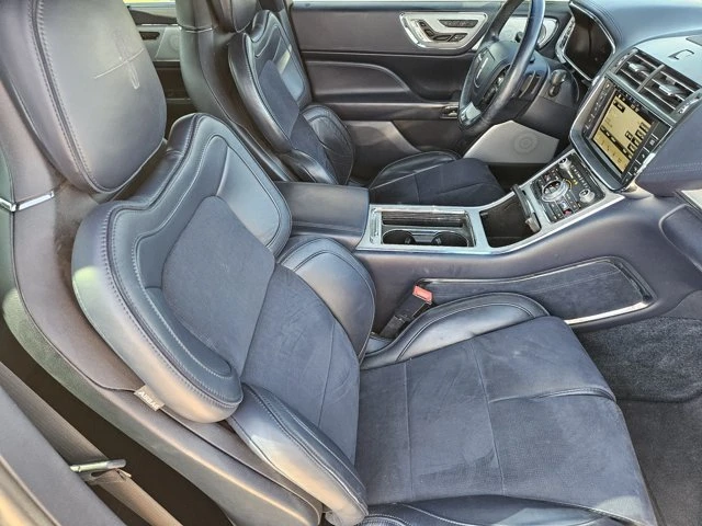 2017 Lincoln Continental 10th Gen - Image 14 of 20