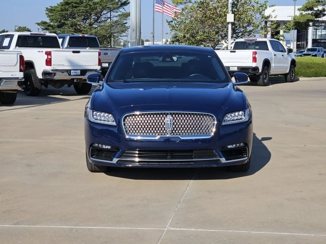 2017 Lincoln Continental 10th Gen - Image 2 of 20