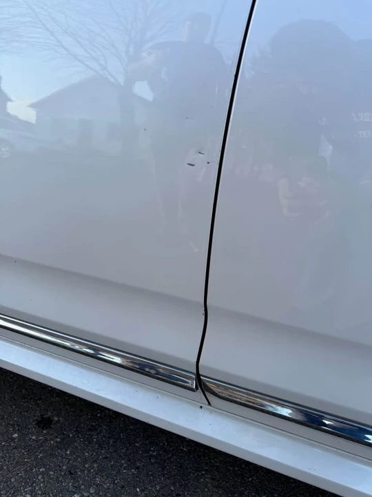 2017 Lincoln Continental 10th Gen - Image 9 of 12