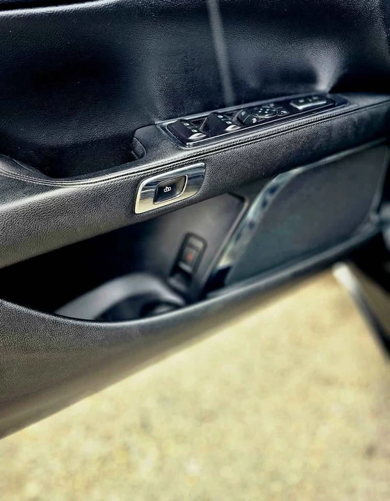 2017 Lincoln Continental 10th Gen - Image 15 of 17
