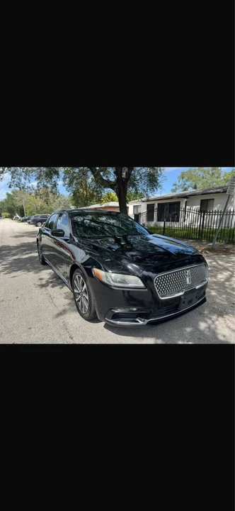 2017 Lincoln Continental 10th Gen - Image 12 of 12