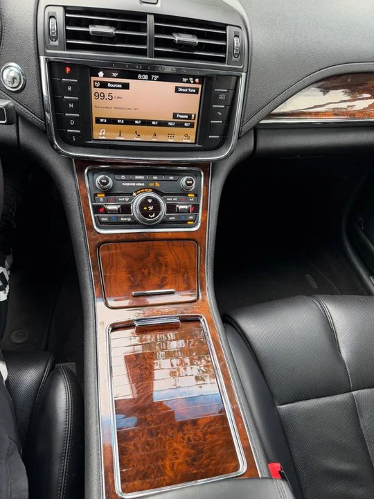 2017 Lincoln Continental 10th Gen - Image 14 of 14