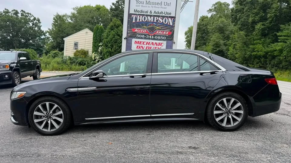 2017 Lincoln Continental 10th Gen - Image 2 of 20