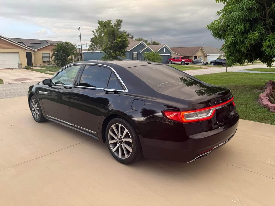 2017 Lincoln Continental 10th Gen - Image 7 of 19