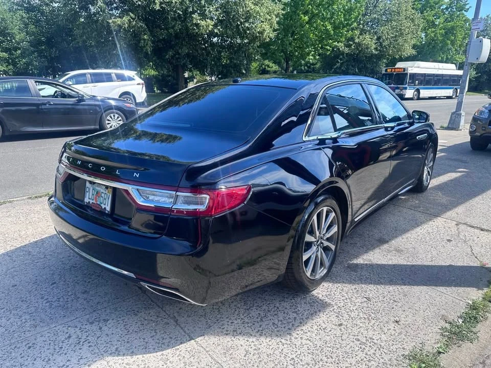 2017 Lincoln Continental 10th Gen - Image 4 of 18