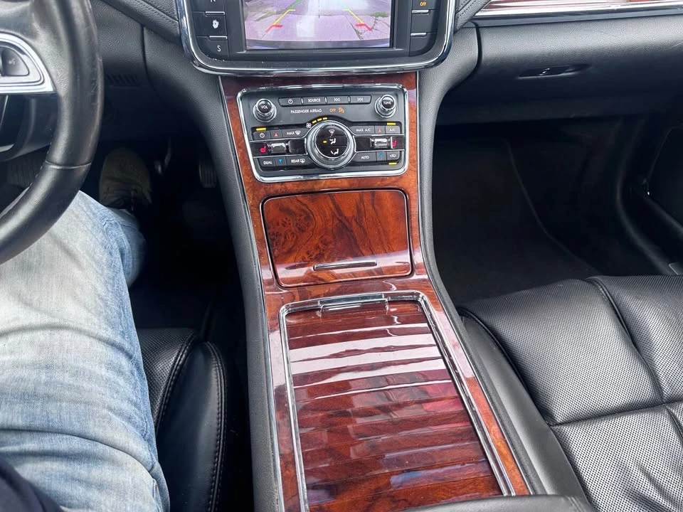 2017 Lincoln Continental 10th Gen - Image 20 of 20
