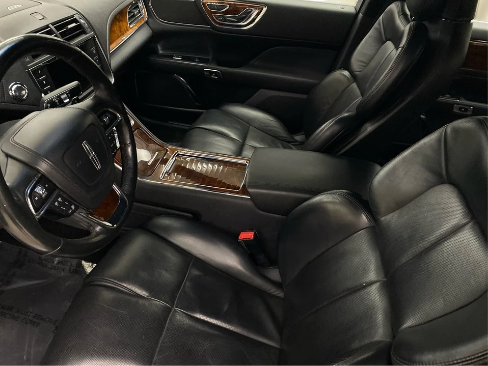 2017 Lincoln Continental 10th Gen - Image 9 of 20