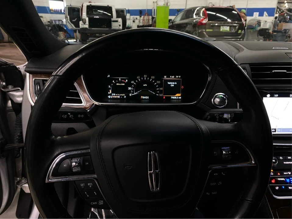 2017 Lincoln Continental 10th Gen - Image 20 of 20