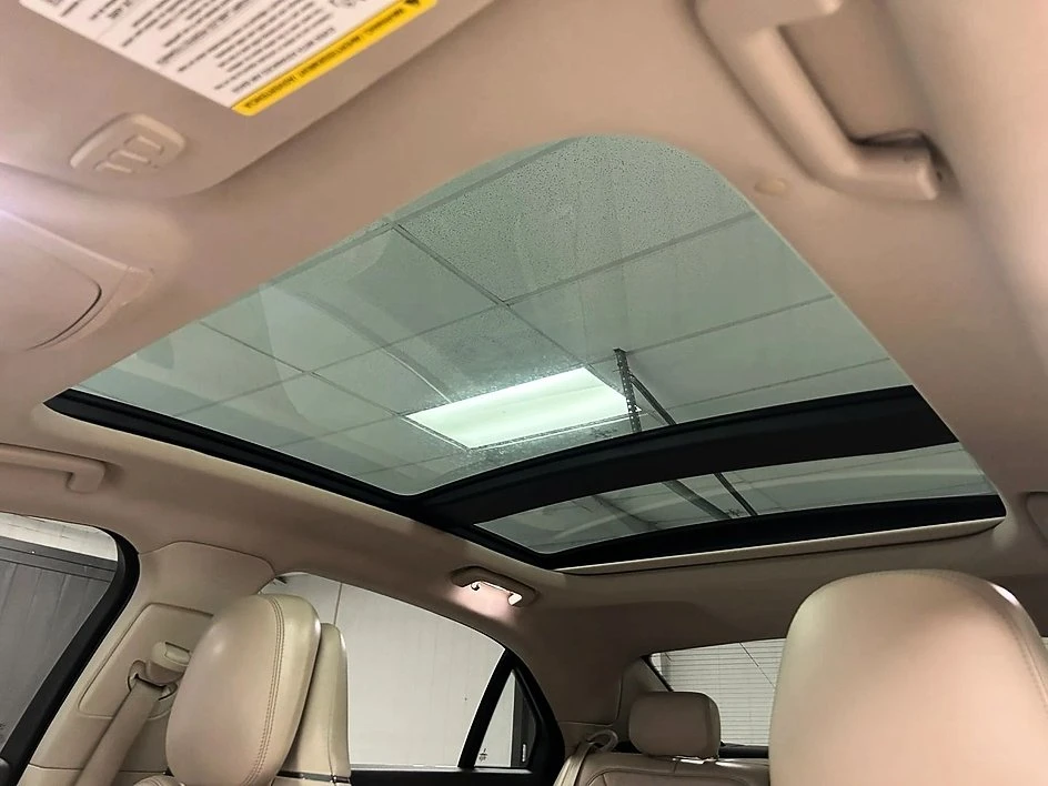 2017 Lincoln Continental 10th Gen - Image 14 of 18