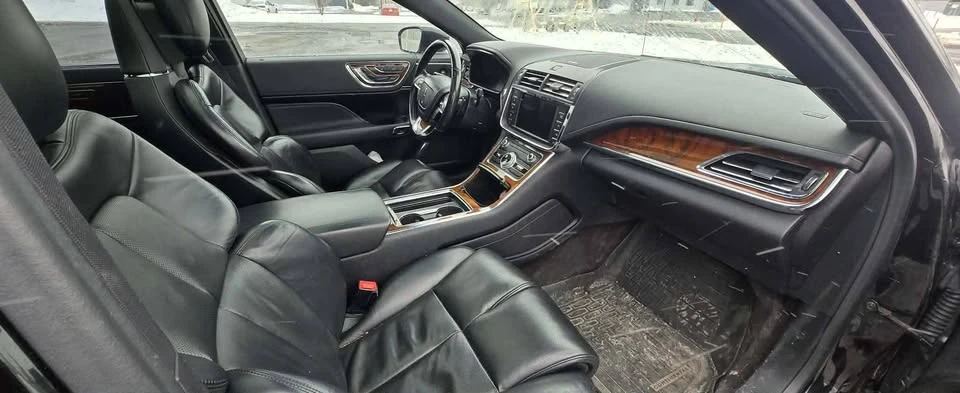 2017 Lincoln Continental 10th Gen - Image 5 of 20