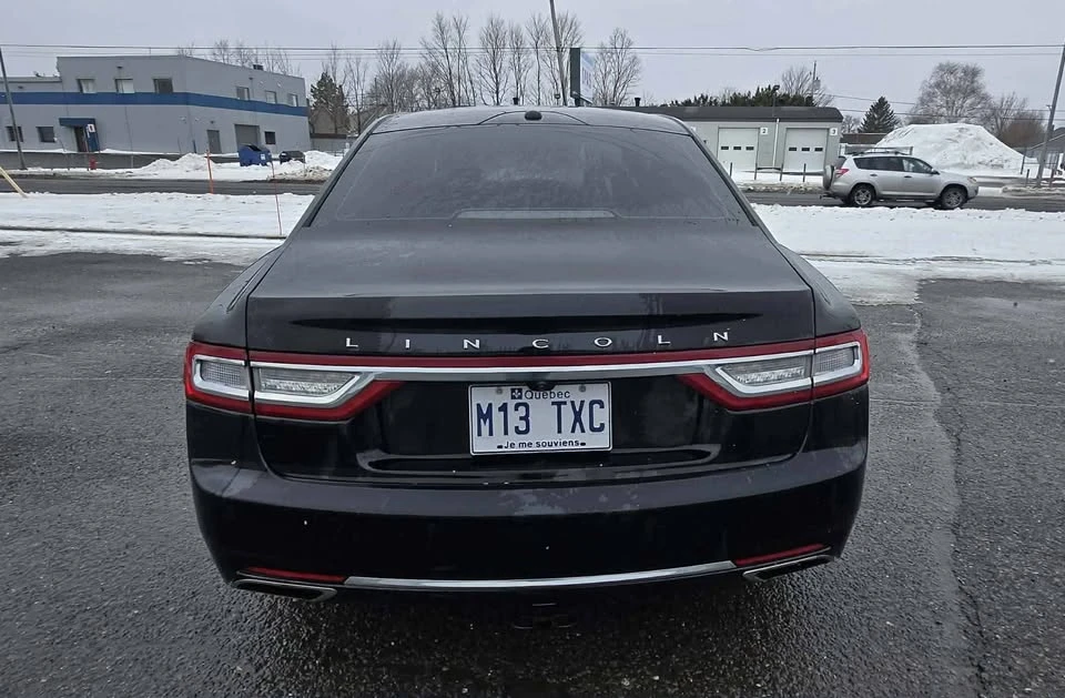 2017 Lincoln Continental 10th Gen - Image 17 of 20