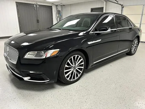2017 Lincoln Continental Select