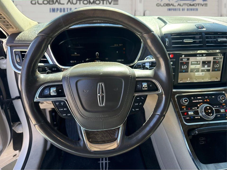 2017 Lincoln Continental 10th Gen - Image 17 of 20