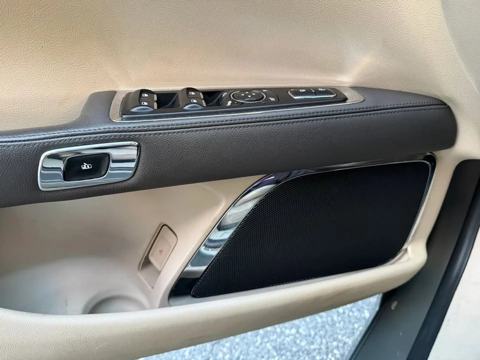 2017 Lincoln Continental 10th Gen - Image 17 of 20