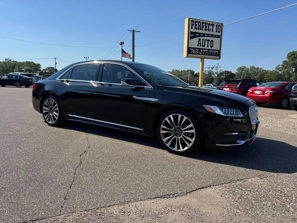2017 Lincoln Continental 10th Gen - Image 2 of 20