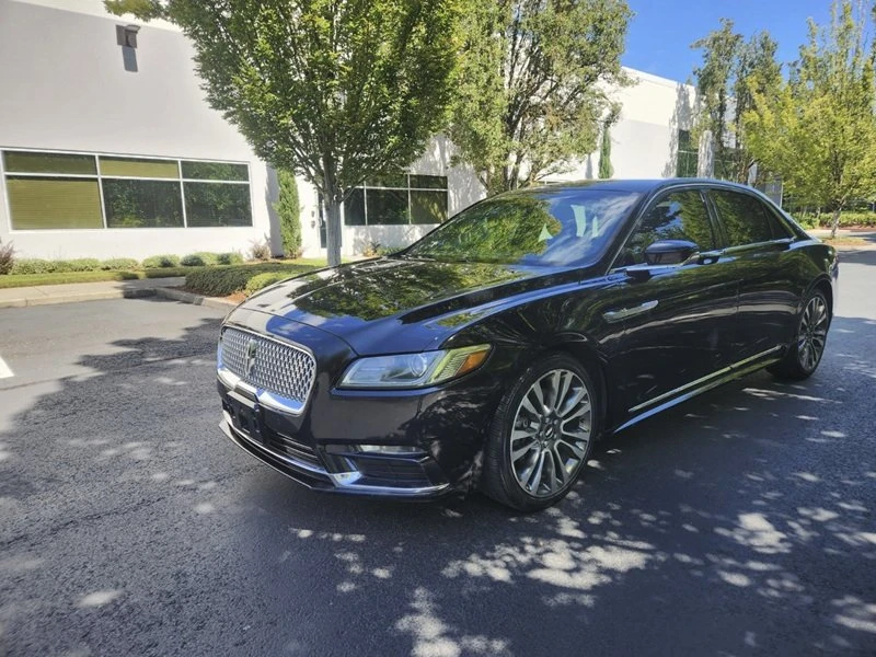2017 Lincoln Continental 10th Gen - Image 2 of 17