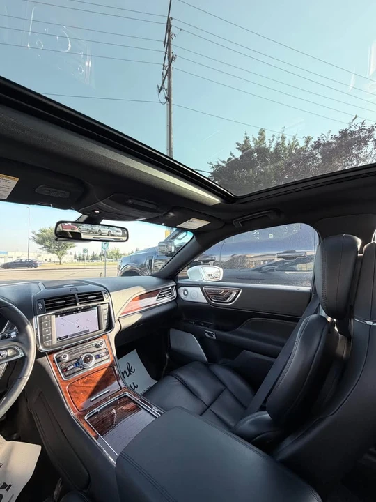 2017 Lincoln Continental 10th Gen - Image 17 of 20
