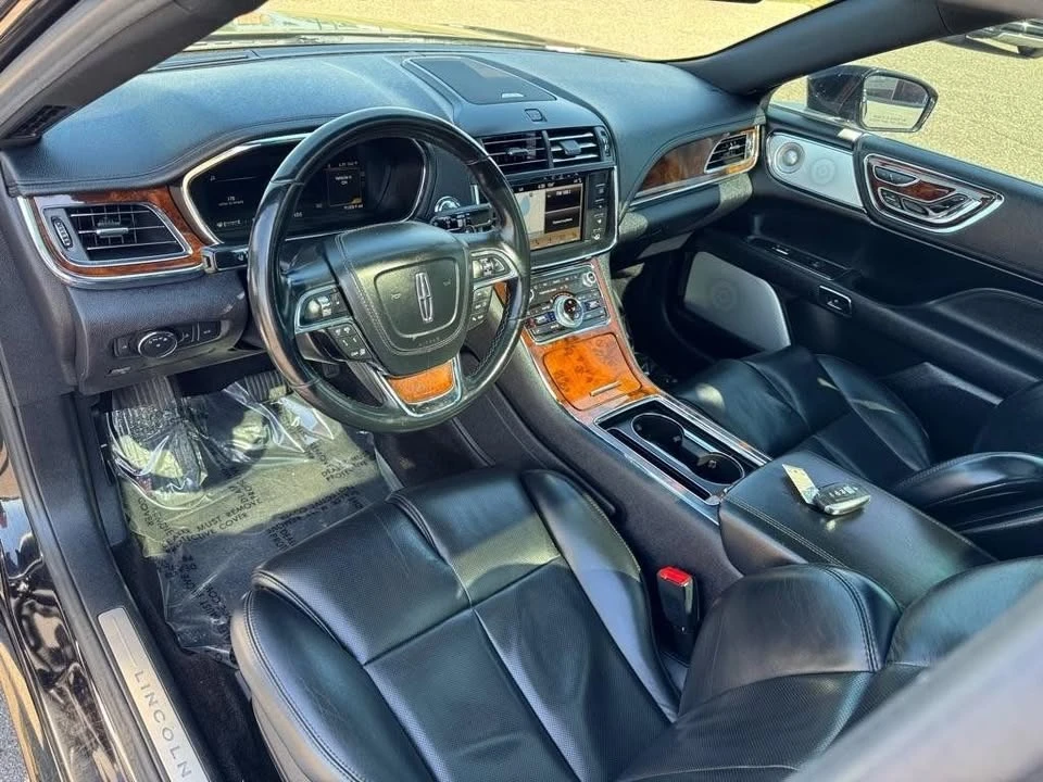 2017 Lincoln Continental 10th Gen - Image 15 of 20