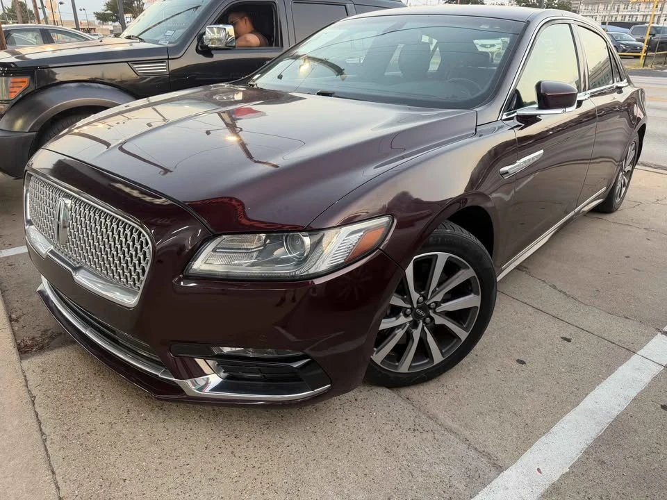 2017 Lincoln Continental 10th Gen - Image 7 of 11