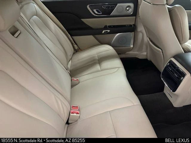 2017 Lincoln Continental 10th Gen - Image 16 of 20