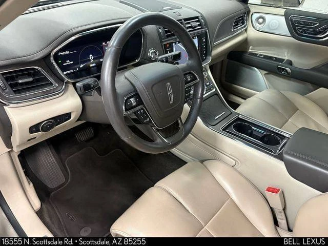 2017 Lincoln Continental 10th Gen - Image 11 of 20