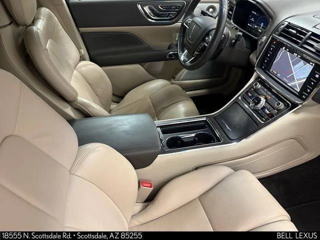 2017 Lincoln Continental 10th Gen - Image 15 of 20