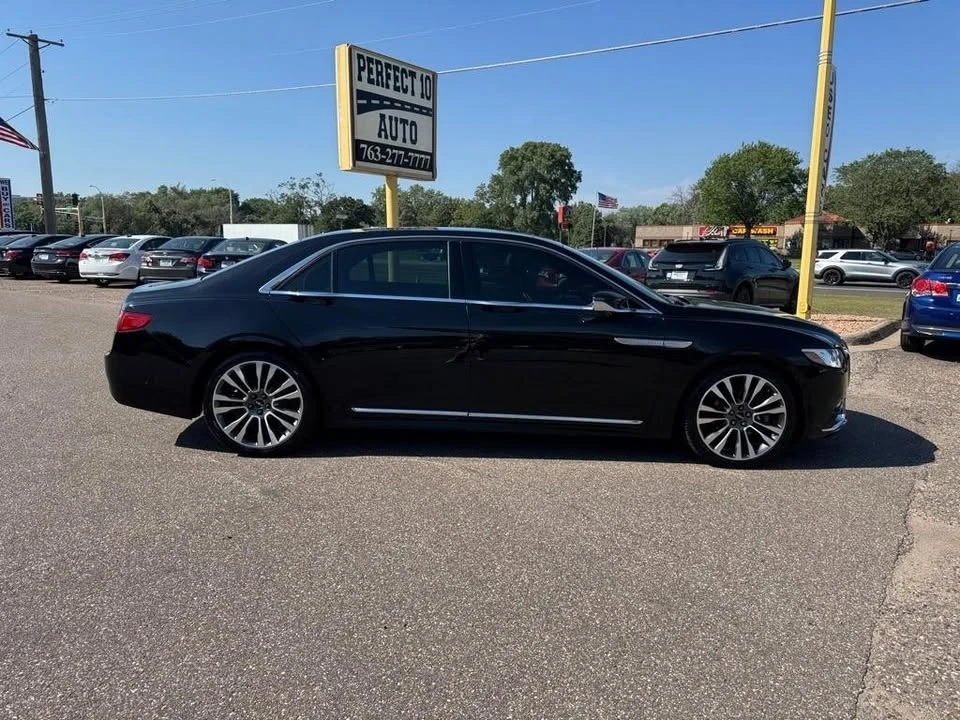 2017 Lincoln Continental 10th Gen - Image 3 of 20