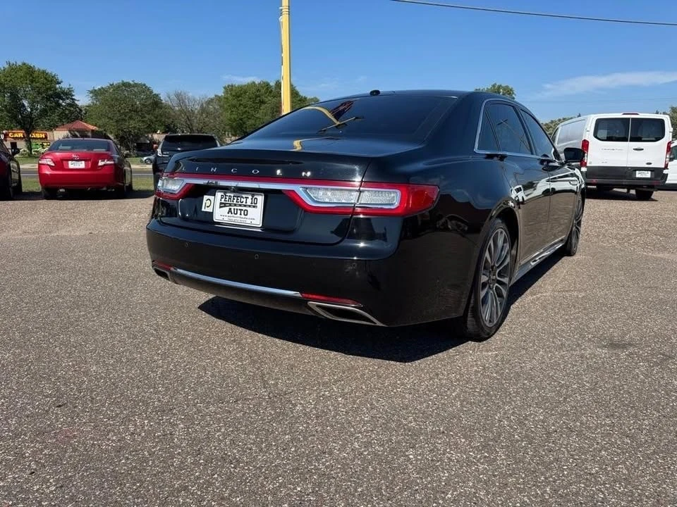 2017 Lincoln Continental 10th Gen - Image 5 of 20