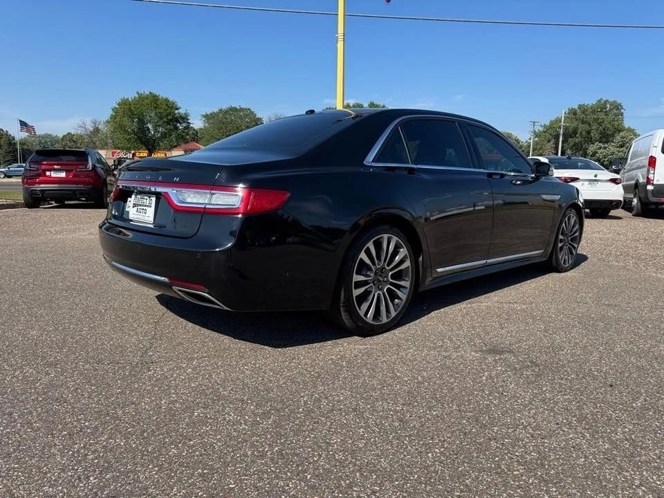 2017 Lincoln Continental 10th Gen - Image 4 of 20
