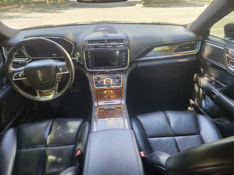 2017 Lincoln Continental 10th Gen - Image 10 of 17
