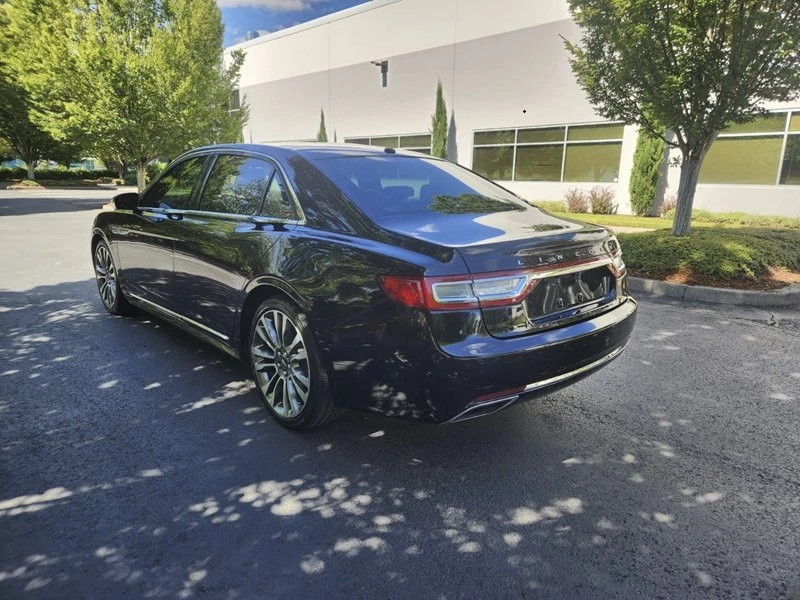 2017 Lincoln Continental 10th Gen - Image 7 of 17