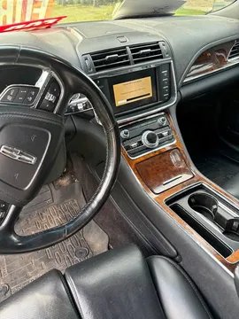 2017 Lincoln Continental Reserve