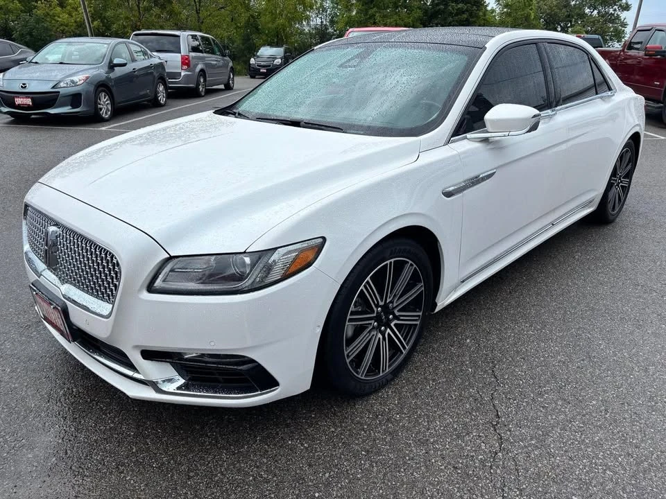 2017 Lincoln Continental 10th Gen - Image 3 of 20