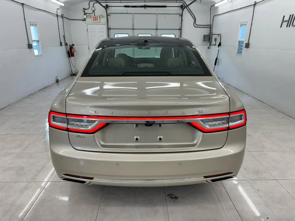 2017 Lincoln Continental 10th Gen - Image 6 of 20