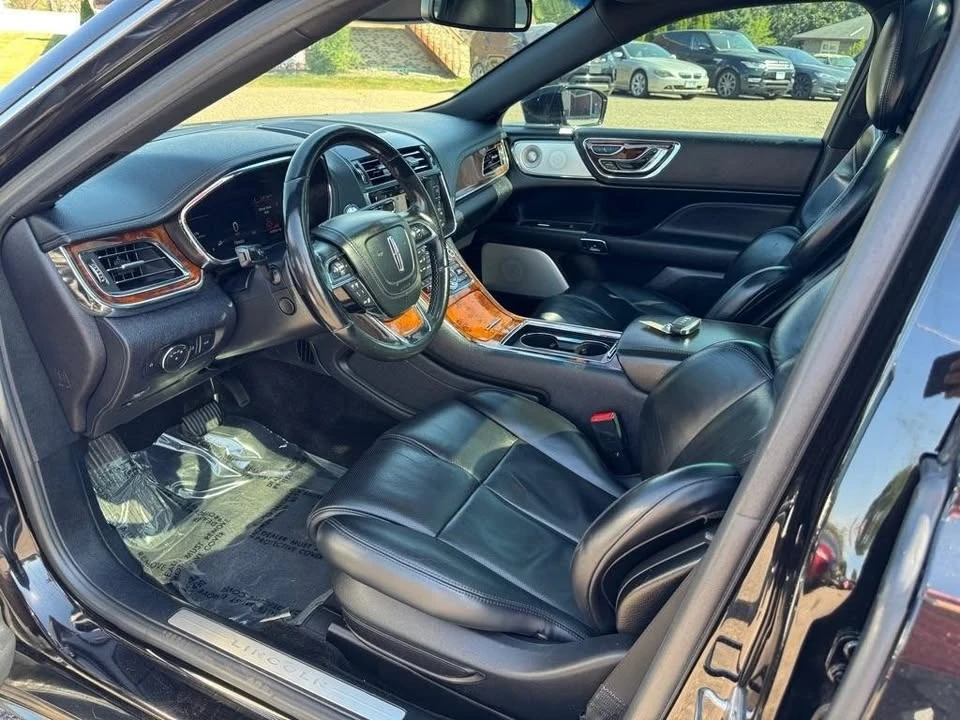 2017 Lincoln Continental 10th Gen - Image 14 of 20