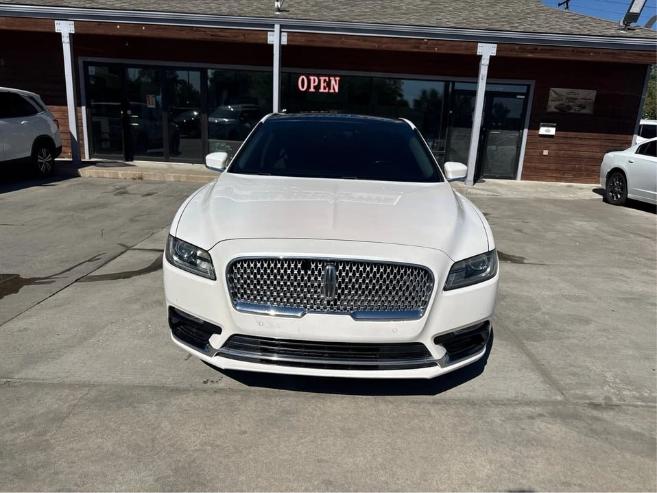 2017 Lincoln Continental 10th Gen - Image 2 of 20